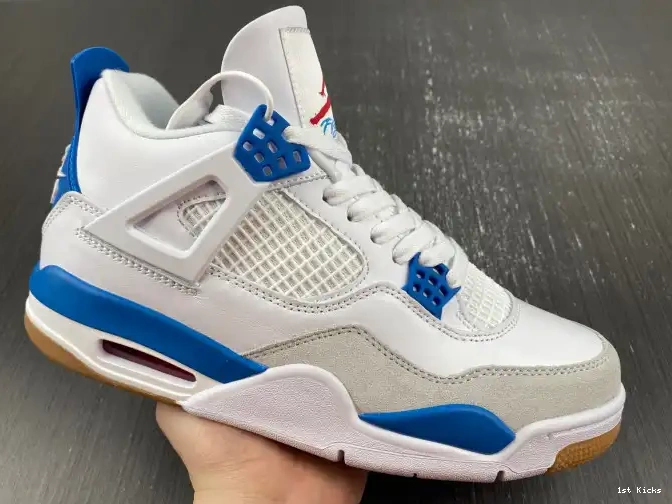 1st Kicks Retro Jordan DR5415-104 SB 4 0605